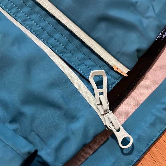 Helly Hansen Snow Shell Jacket - Picture 6 of 12